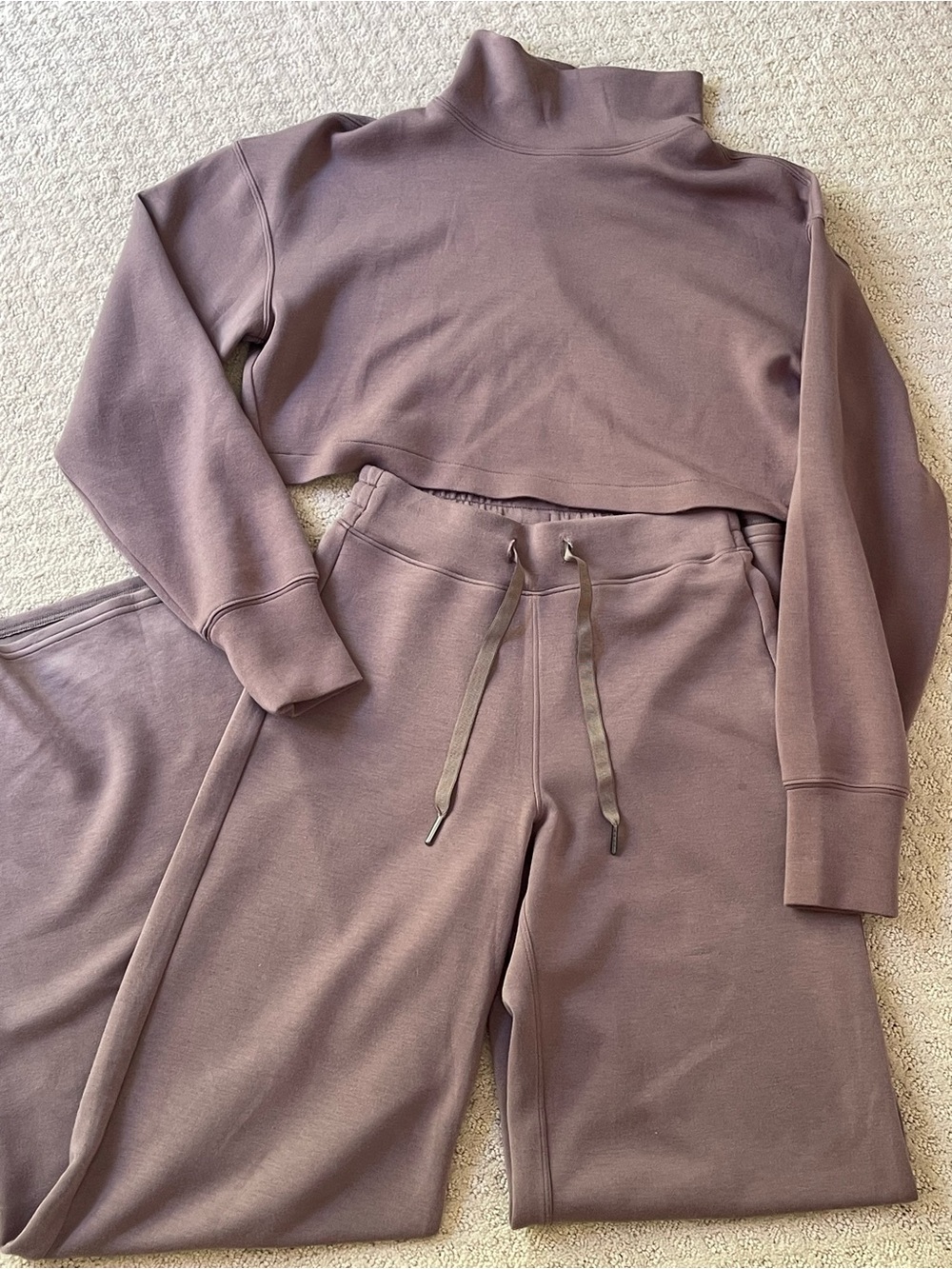 Spanx Air Essentials Wide Leg + High Neck Sweatshirt Set
